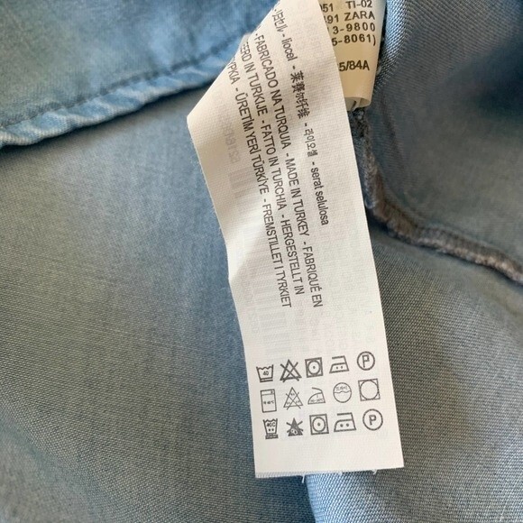 Zara Woman Blue top Premium Denim Collection Small Chambray Bell Sleeve Top S - Picture 9 of 9